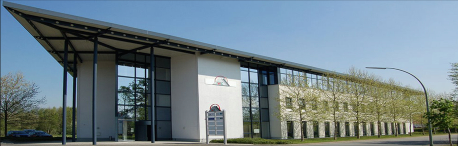 IZW-Aussen-Strassenseite